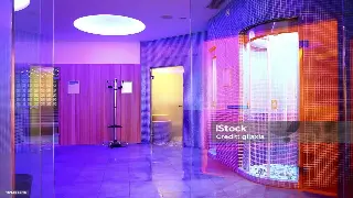 告别僵硬！成都按摩师绝不外传的3招舒筋活络秘技，包你满血复活！