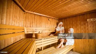 告别僵硬！成都按摩师私藏：3招解锁肩颈放松新姿势，小白也能秒变大师！