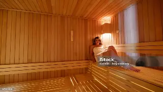 别让“亚健康”偷偷偷走你的好气色！给不同人群的精准按摩养生指南