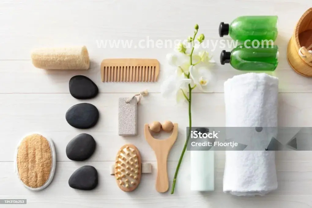 刮痧后的皮肤展示