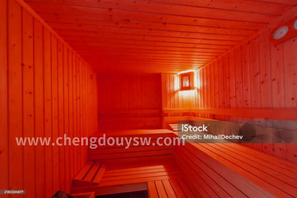 产后妈妈腹部按摩