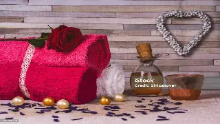 告别酸痛！居家自我按摩：懒人的终极养生秘籍 封面